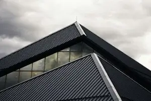 top 10 commercial metal roofing benefits in oklahoma city