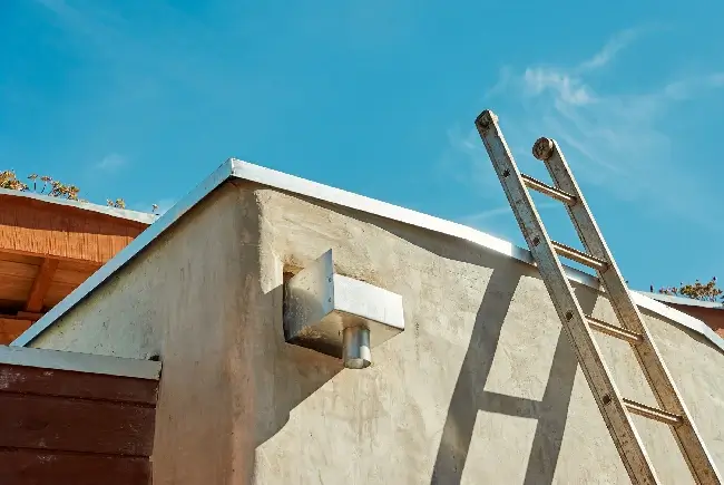 ladder reseting against wall