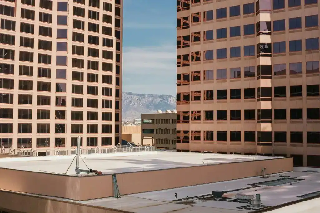 choosing the right commercial roofing styles
