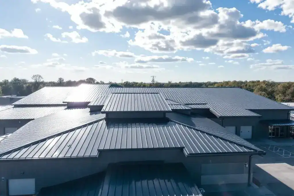 the benefits of metal roofing for commercial structures